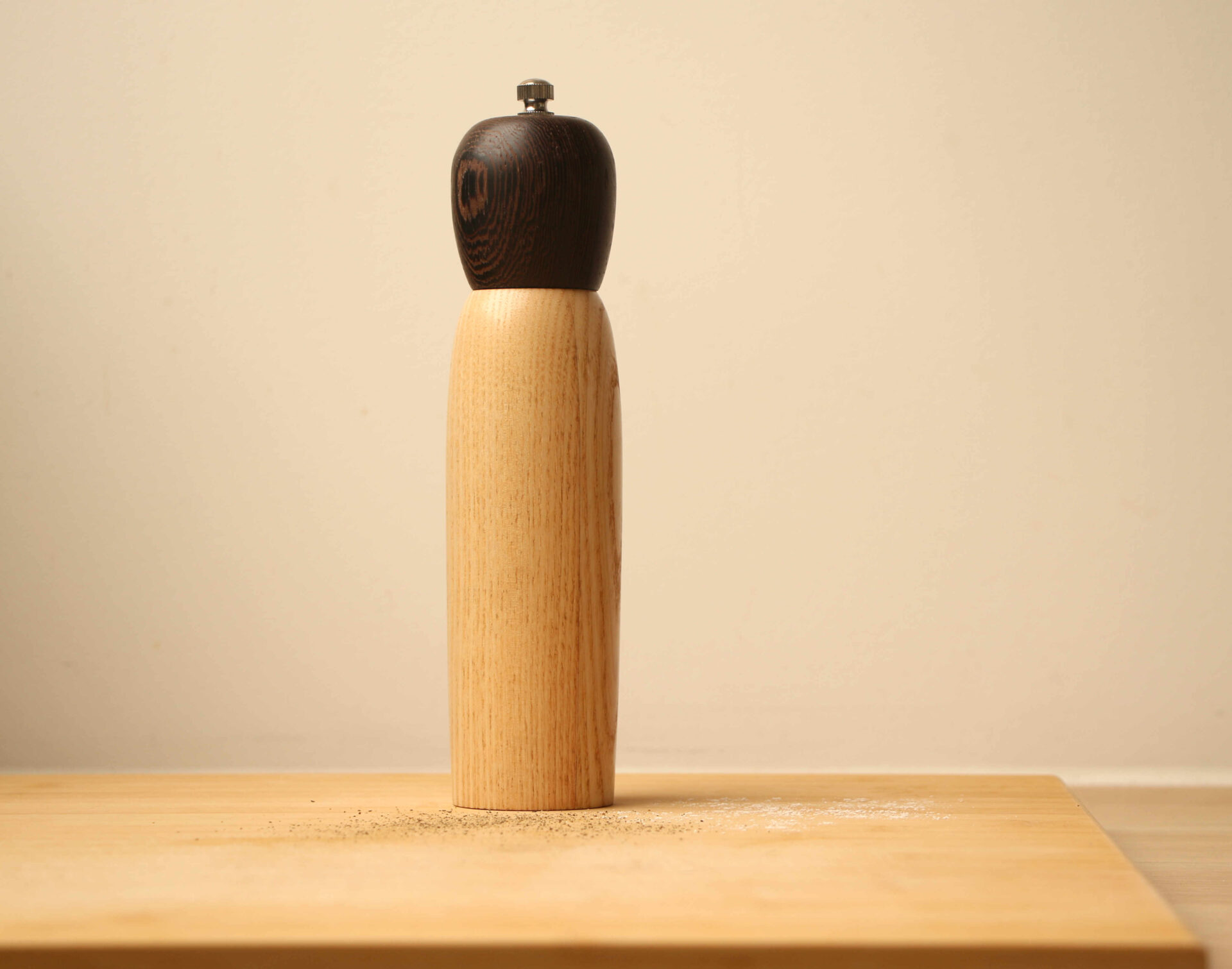 essenhout en wengé pepermolen 20 cm - Afbeelding 2